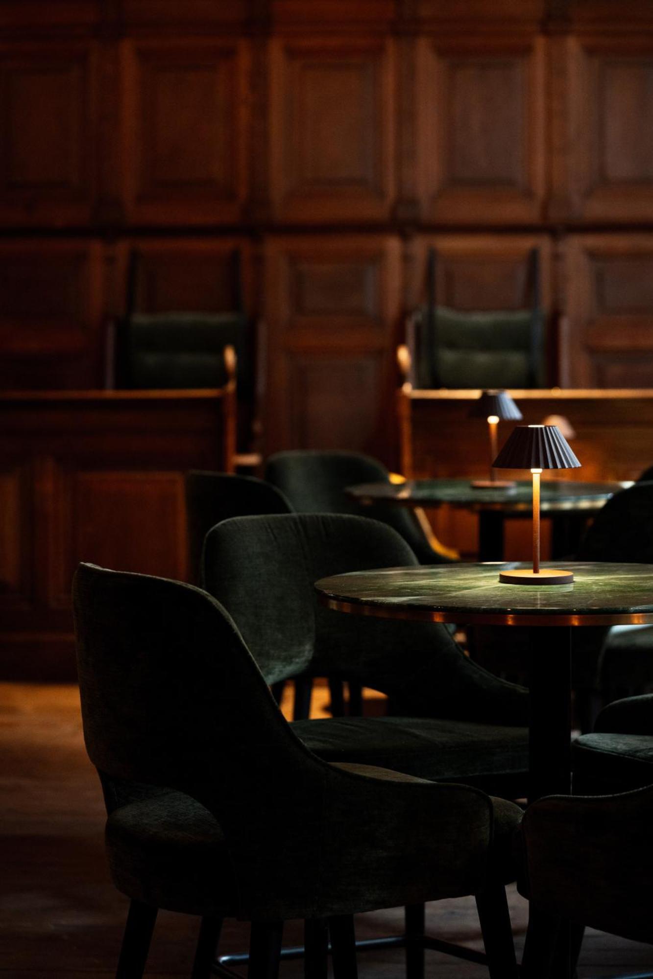 Boutiquehotel The Church アーネム エクステリア 写真