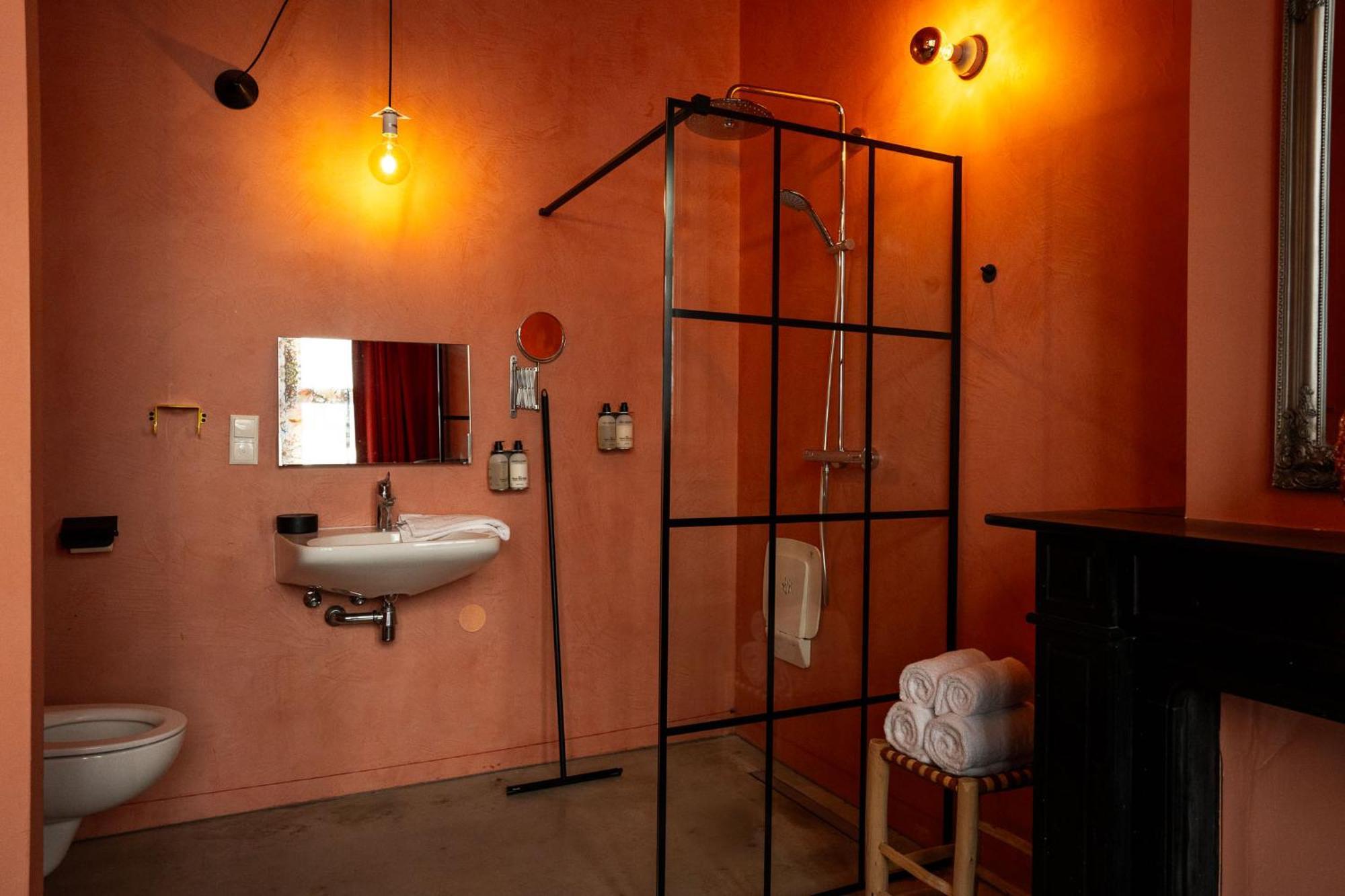 Boutiquehotel The Church アーネム エクステリア 写真